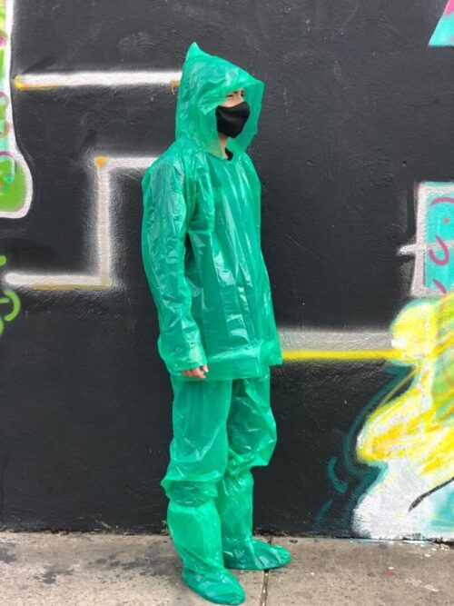Conjunto plástico para lluvia - Image 16