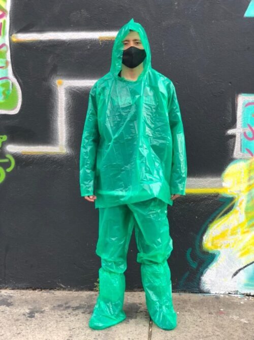 Conjunto plástico para lluvia - Image 15