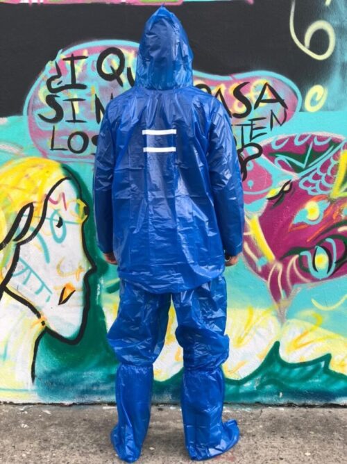 Conjunto plástico para lluvia - Image 13
